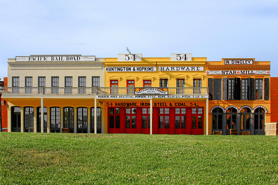 Big Four Building (Old Sacramento Icehouses)